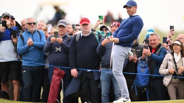 McIlroy is in the mix at the Irish Open