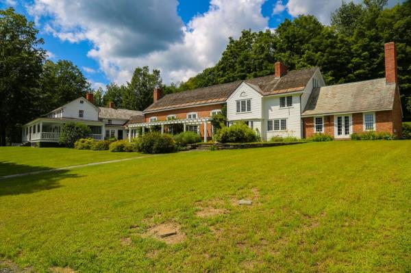 An aerial image of the offering, which the family has priced at $5.25 million.