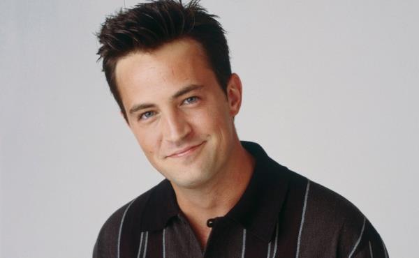 FRIENDS -- Pictured: Matthew Perry as Chandler Bing