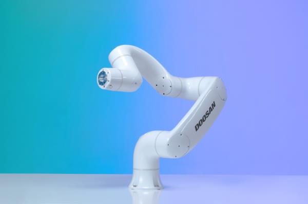 A　collaborative　robot　made　by　Doosan　Robotics