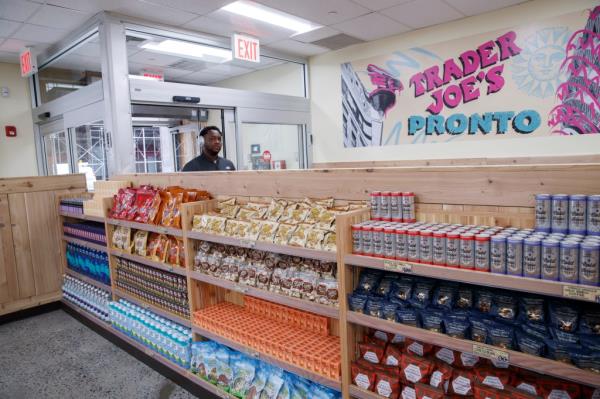 A Trader Joe's Pro<em></em>nto opened today on 14th Street.