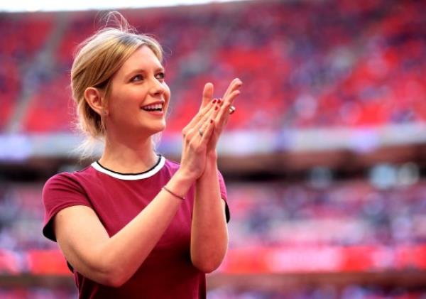 Rachel Riley applauds fans prior to The Emirates FA Cup Final between Chelsea and Manchester United at Wembley Stadium on May 19, 2018