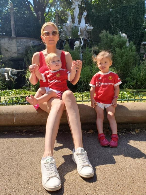 Rachel Riley and daughters