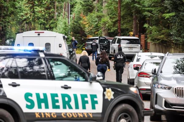 Police officers arriving on the scene of a shooting in Fall City, Washington on October 21, 2024