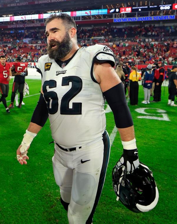 Jason Kelce walks off after the Philadelphia Eagles lose to the Tampa Bay Buccaneers in Super Wild Card Weekend. 