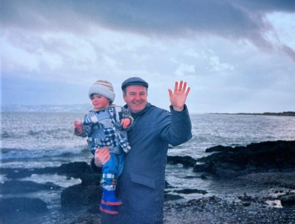 Alice Murphy as a toddler with dad Richard