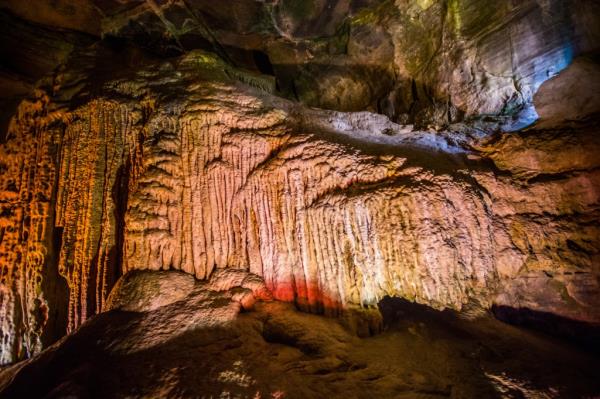 A few hundred people will traverse Howe Caverns in the nude this weekend.