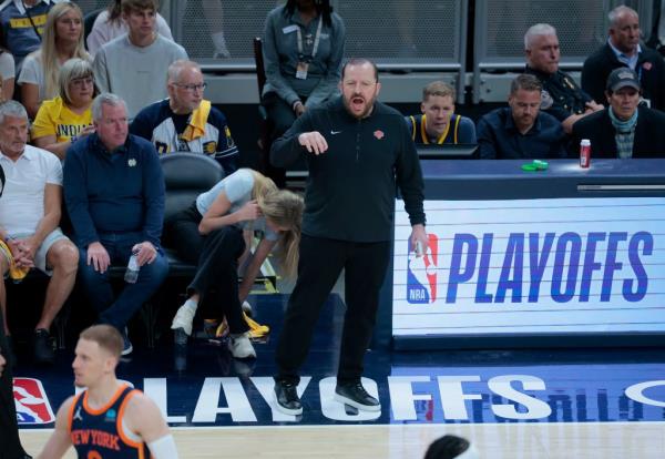 Knicks coach Tom Thibodeau reacts during Game 4 against the Pacers.