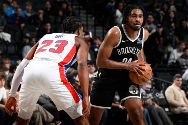 Cam Thomas looks to pass during the Nets' loss to the Pistons on Nov. 3, 2024. 