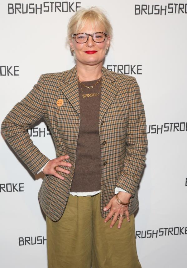 Martha Plimpton attends the world premiere of 