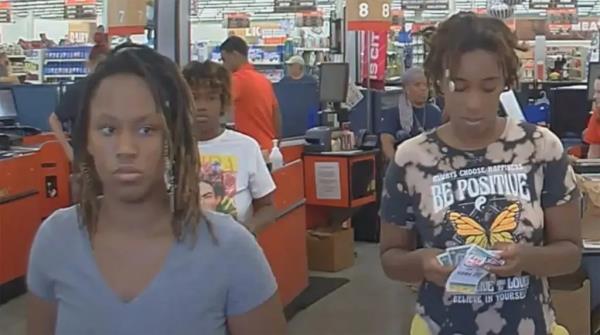 Mikayla Thompson, 25, of St. Louis; Gerrielle German, 27, of Lake Horn, Mississippi; and Ma’Kayla Wickerson, 36, of St. Louis, spotted at a store prior to their 13 August disappearance