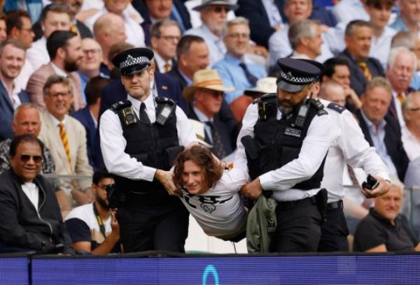 Mandatory Credit: Photo by Tayfun Salci/ZUMA Press Wire/Shutterstock (14130395l) Just Stop Oil activists who stormed Lords Cricket ground at The Ashes JACOB BOURNE (L), JUDIT MURRAY and DANIEL KNORR are seen outside City of Lo<em></em>ndon Magistrates Court after being found guilty by the judge. Just Stop Oil activists found quilty at City of Lo<em></em>ndon Magistrates' Court, England, United Kingdom - 28 Sep 2023