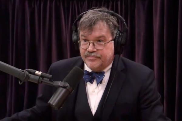 Dr. Peter Hotez on the Joe Rogan Podcast