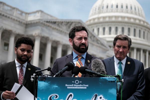 Rep. Mike Lawler (R-NY) speaks at a news co<em></em>nference on May 23, 2024 in Washington, DC. Co<em></em>ngressional members plan to introduce legislation to protect cabin crew and passengers from toxic chemicals aboard commercial aircraft.