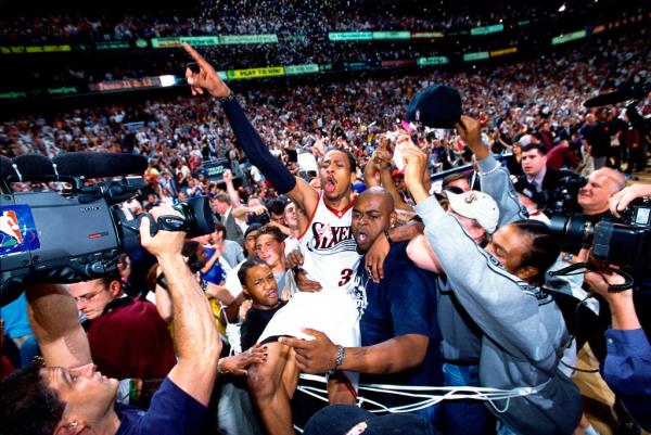 Allen Iverson #3 of the Philadelphia 76ers celebrates against the Milwaukee Bucks in Game seven of the 2001 Eastern Co<em></em>nference Finals on June 3, 2001 at the First Unio<em></em>n Center in Philadelphia, Pennsylvania. 