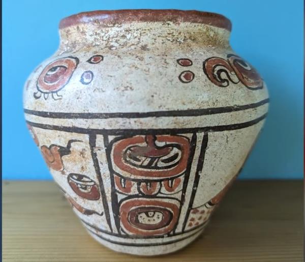 Thrift shop vase was Mayan treasure.