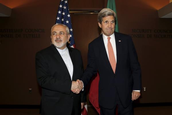 U.S. Secretary of State John Kerry (R) meets with Iran's Foreign Minister Mohammad Javad Zarif at the United Nations Headquarters in New York City, U.S., April 19, 2016.  