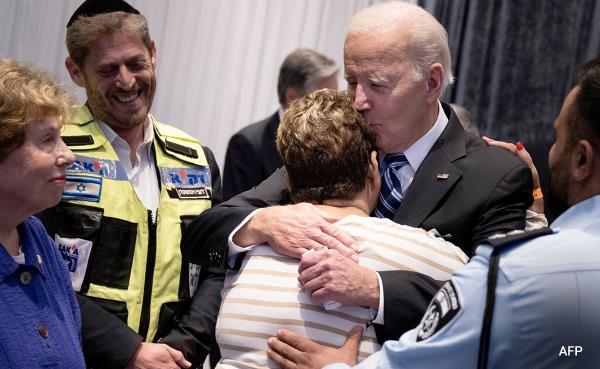 Pics: Biden Meets Woman Who Tricked Hamas Fighters With coo<em></em>kies, Coffee