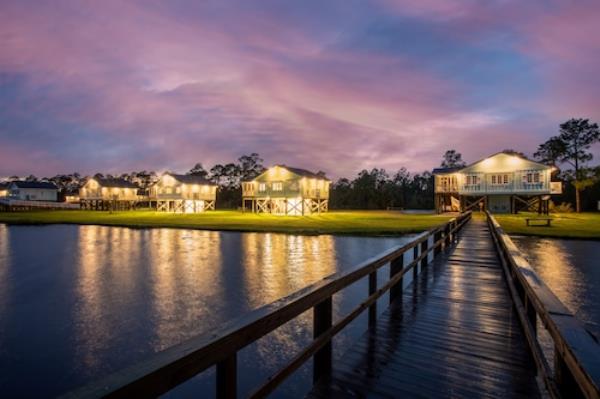 Gulf State Park Lakeside Cabins