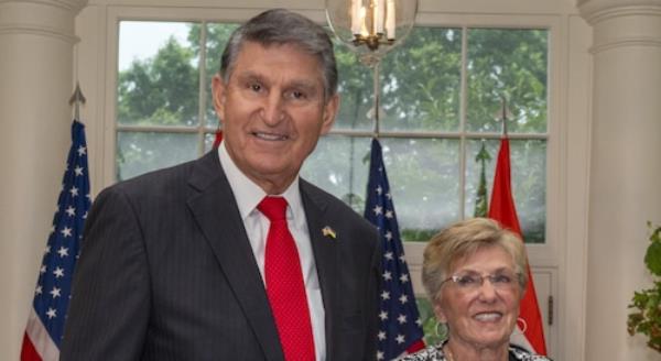 Sen. Joe Manchin Gayle Manchin