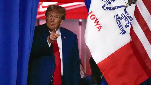 Former President Do<em></em>nald Trump in IowA